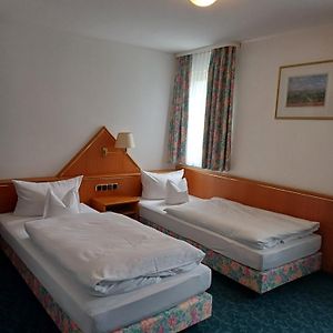 Dreibettzimmer
